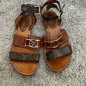authentic Louis vuitton Sandals
